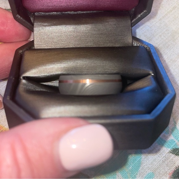 SHANE CO Wedding Band Damascus Steel Rose Gold New in Box with Receipt - Picture 11 of 16